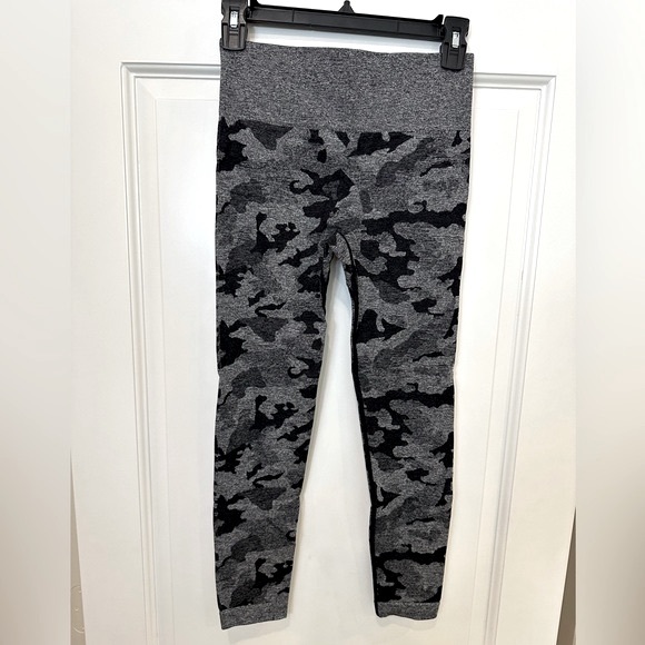 Camo designer Black and gray camo fitness set - Picture 2 of 16
